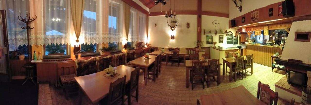 Rodinny "Hotel U Mustku" Десна Екстер'єр фото