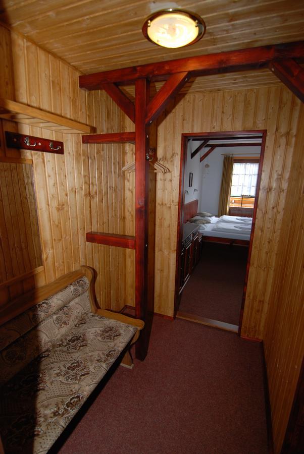 Rodinny "Hotel U Mustku" Десна Екстер'єр фото